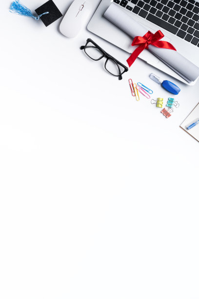 在线学习和远程毕业典礼的毕业典礼设计理念。图片下载