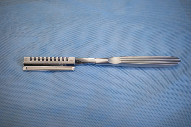 用于移植的皮肤取皮刀图片下载