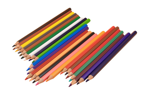 一排彩色铅笔孤立在白色背景上图片下载