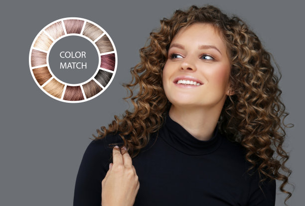 一个漂亮女人的照片。不同的头发的音调。染色的头发图片下载