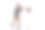 一个休闲男子锻炼与拳击手套和一个自由站立punch bag全长资料拍摄图片下载