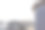 铁轨穿过工业区。图片下载