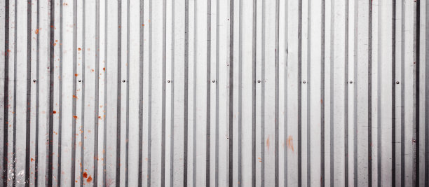 旧波纹锌纹理。图片下载