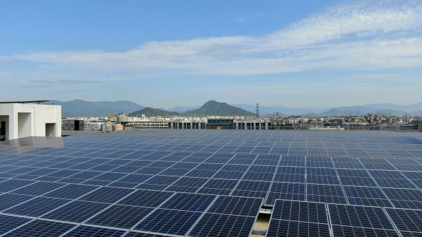 屋顶发电设施，太阳能屋顶图片下载