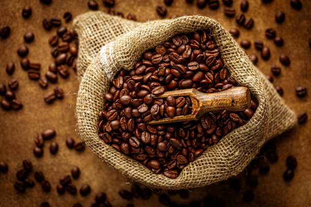 粗麻袋烘焙咖啡豆图片下载