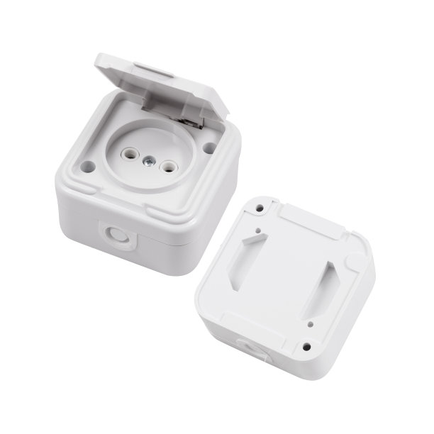 保护插座孤立图片下载