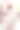 春天公园里穿着斗篷的年轻女子图片下载