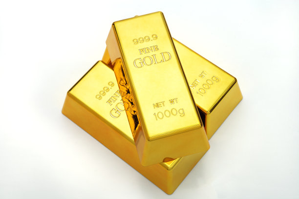 白色背景上孤立的金条图片下载