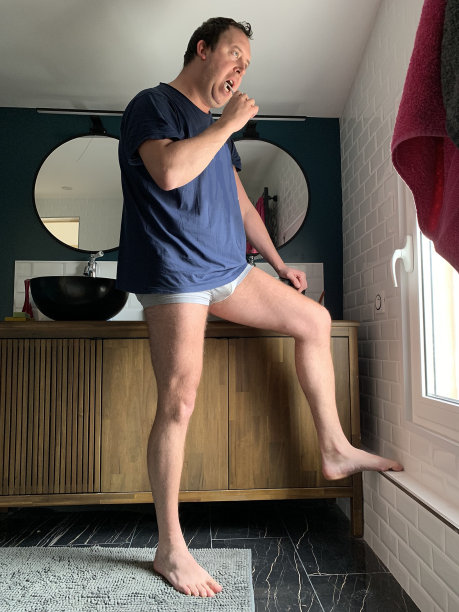 为新的一天做准备。图片下载