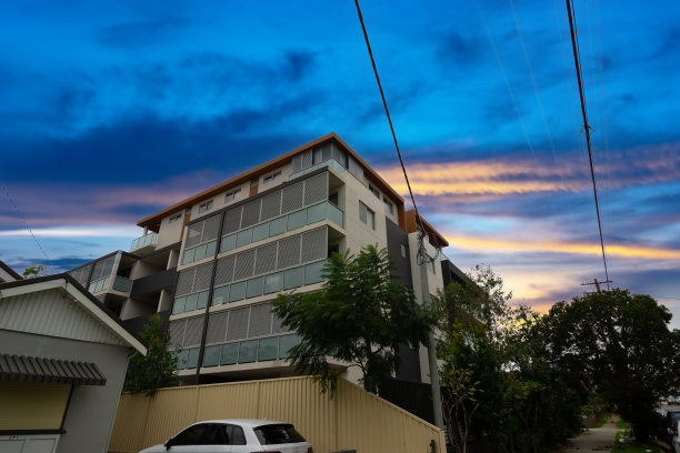 澳大利亚新南威尔士州悉尼郊区的公寓楼图片下载