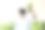 商业肖像景观设计师坐在他的办公桌上戴着虚拟现实3d眼镜和规划在他的现代明亮的办公室图片下载
