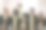 儿时的学生和朋友穿着毕业礼服图片下载