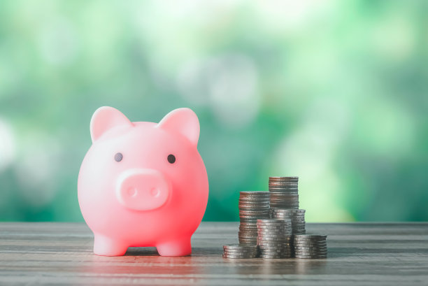 储蓄罐图片下载