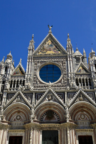 圣玛利亚亚萨姆塔《大教堂》图片下载