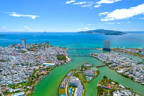 从上面看到的海滨城市芽庄图片下载