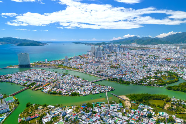 从上面看到的海滨城市芽庄图片下载