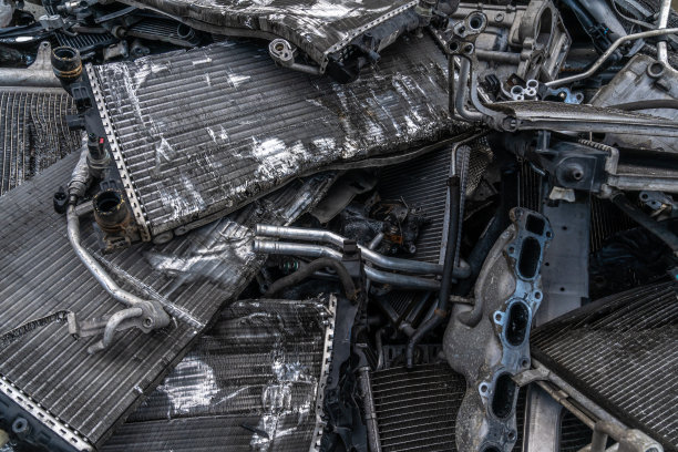 车祸现场的破车图片下载