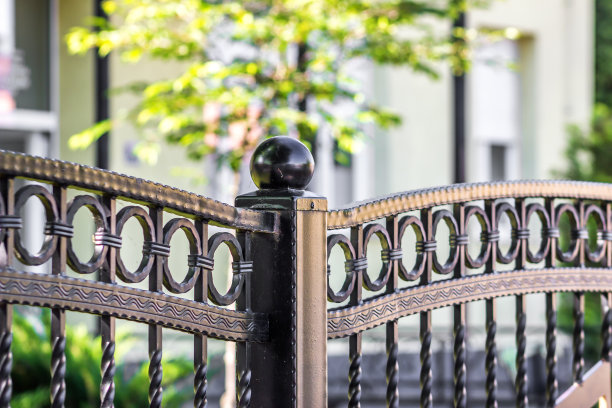 铁围栏图片下载