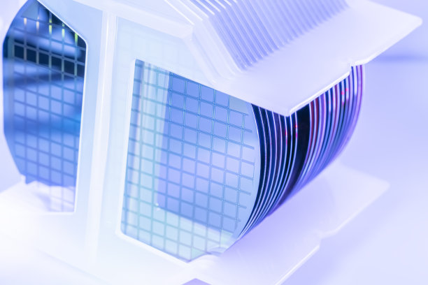 塑料盒内的硅片图片下载