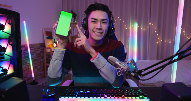 亚洲男人有直播图片下载