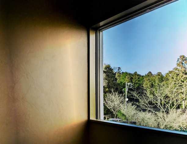 窗外的风景。图片下载