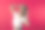 年轻女子与耳机作为DJ和工作室照片的红色背景。图片下载