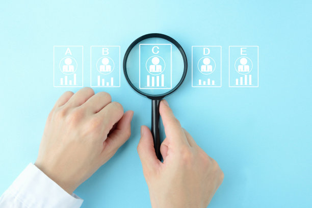 发现具有良好能力的商务人士的商人图片下载