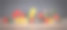 木桌上有五颜六色的木方块和字母。图片下载