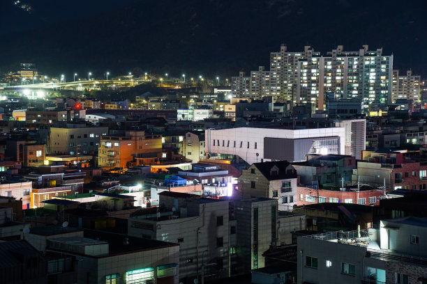 韩国京畿道安阳的夜景图片下载