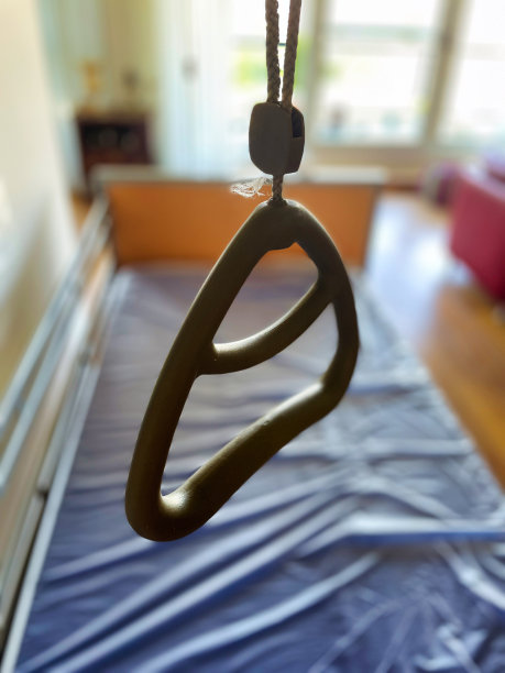 医院的病床上悬挂器图片下载