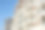 阳光明媚的现代公寓大楼图片下载