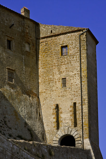 Sorano,中世纪的村庄。意大利托斯卡纳区图片下载