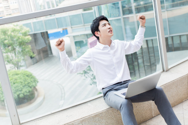 中国年轻的推销员图片下载