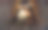 选美比赛小姐与闪光钻石皇冠与晒黑的皮肤图片下载
