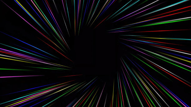 彩色光线孤立在普通的黑色背景图片下载