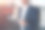 近距离微笑商人带走咖啡杯工作在笔记本电脑在现代办公室图片下载