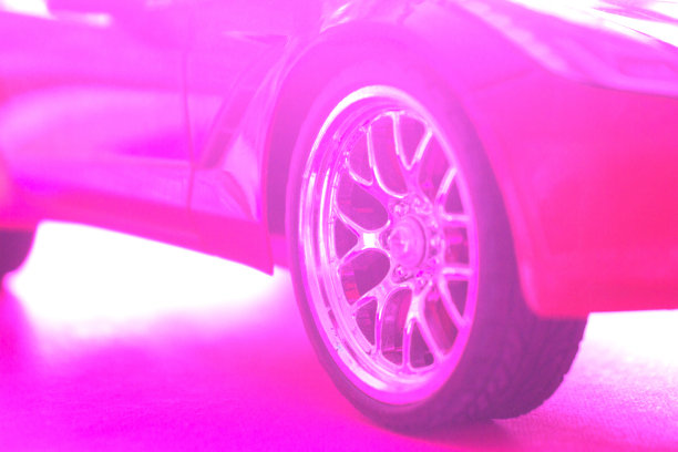 粉色跑车图片下载