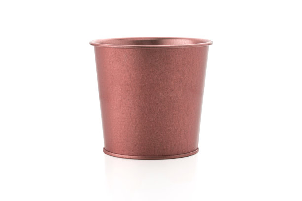 金色光亮的圆形无盖锡罐图片下载