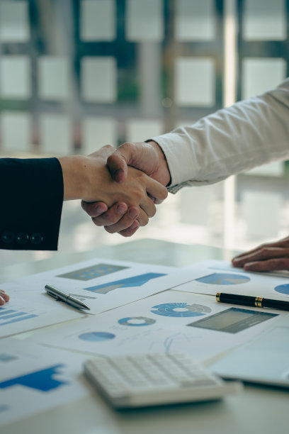 垂直的图片不错。立即实现您的目标，扩大全球在线数字商务市场。图片下载