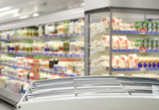 空超市，超市冰箱里的冷冻食品。图片下载