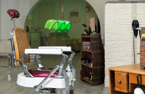 现代美发厅空荡的室内特写图片下载