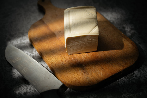 阳光下的豆腐图片下载