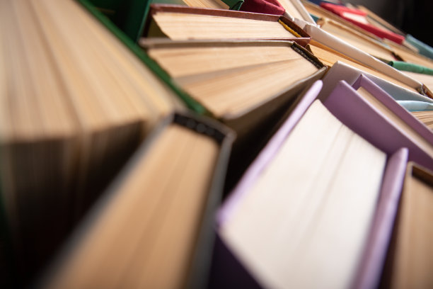 书籍背景，用于智慧、科学和教育。阅读和写作概念图片下载