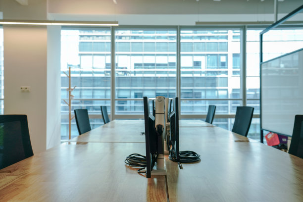 现代办公室空图片下载