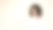 非洲裔美国女孩举手竖起大拇指露齿微笑图片下载
