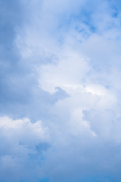 晴朗的天空云彩图片下载