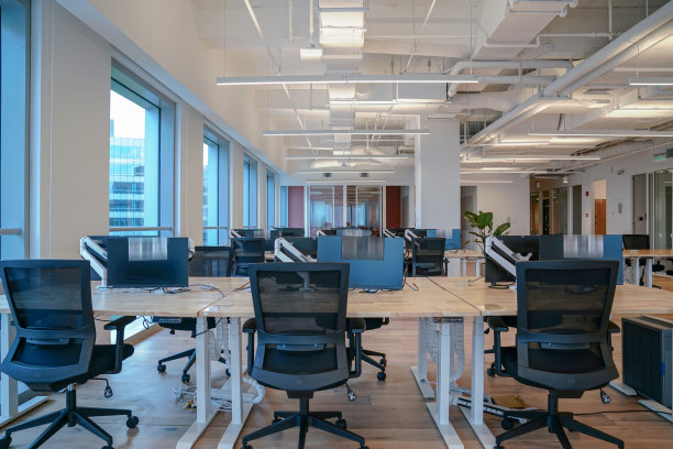 现代办公大厅内部图片下载