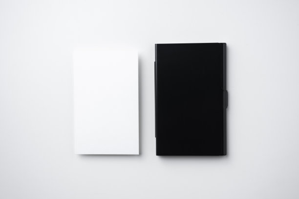 名片盒孤立在白色背景图片下载