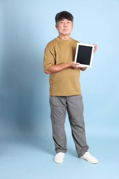 年老亚洲人图片下载