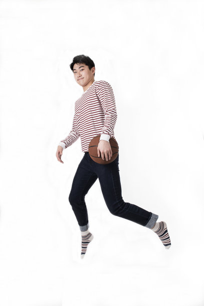 一个亚洲年轻人的生活方式图片下载